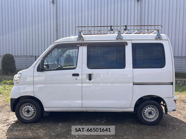 Daihatsu HIJET CARGO 1955-02 4175704-5