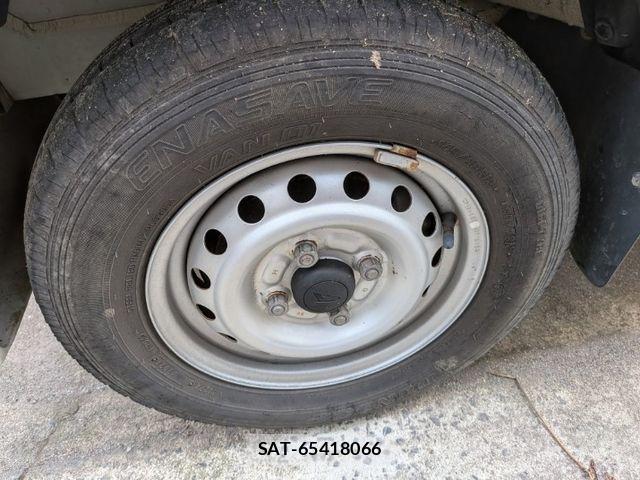 Daihatsu HIJET CARGO 2015-08 4324896-3