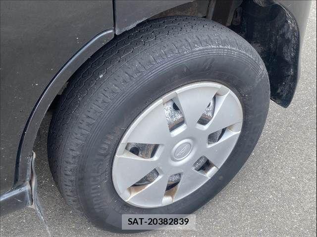 Daihatsu HIJET CARGO 2010-11 4371082-23