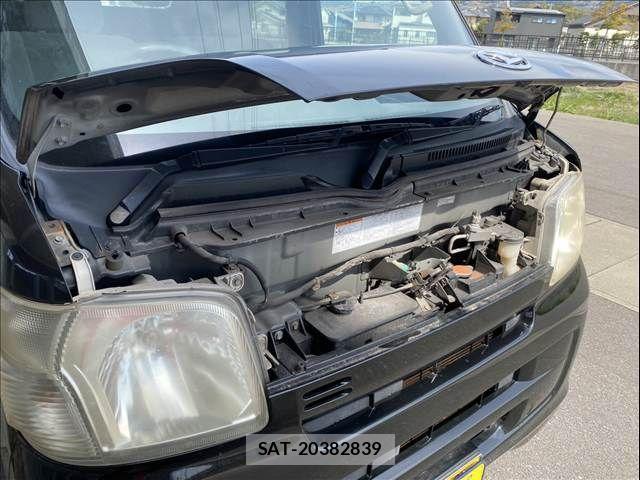 Daihatsu HIJET CARGO 2010-11 4371082-8