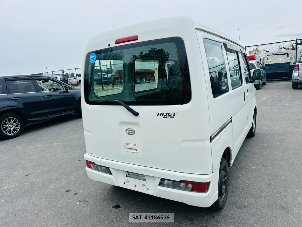 Daihatsu HIJET CARGO 2020 1727956-4