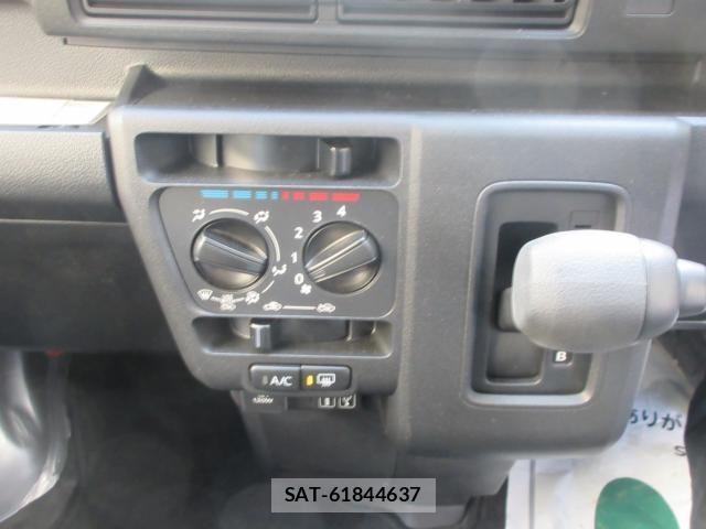 Daihatsu HIJET CARGO 2025-09 4639178-18