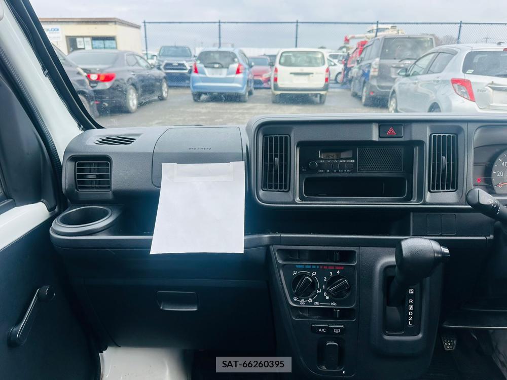 Daihatsu HIJET CARGO 2020 4668272-17