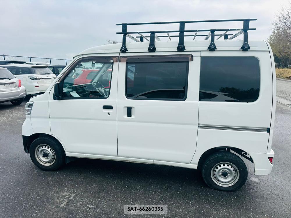 Daihatsu HIJET CARGO 2020 4668272-1