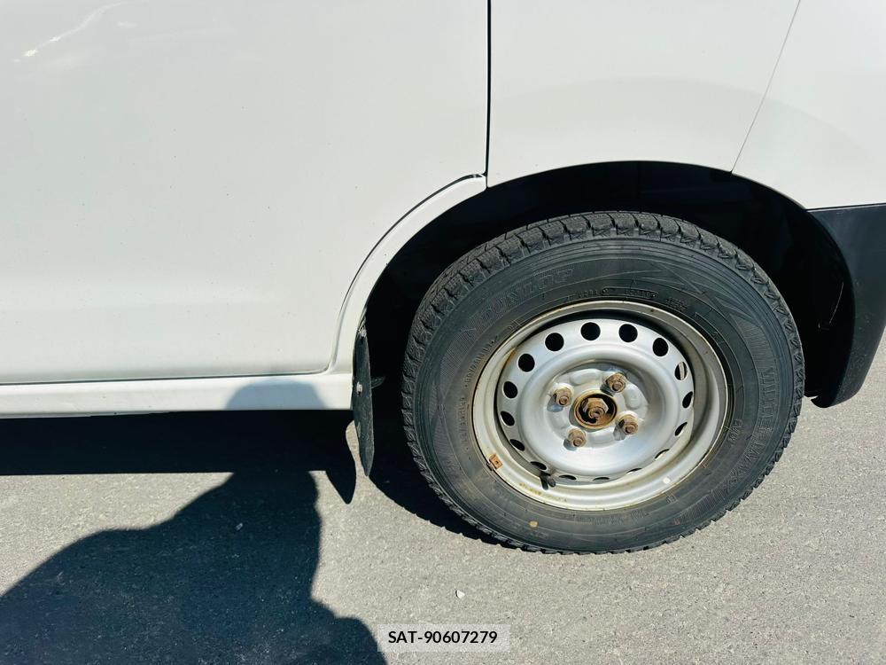 Daihatsu HIJET CARGO 2020 5048082-28