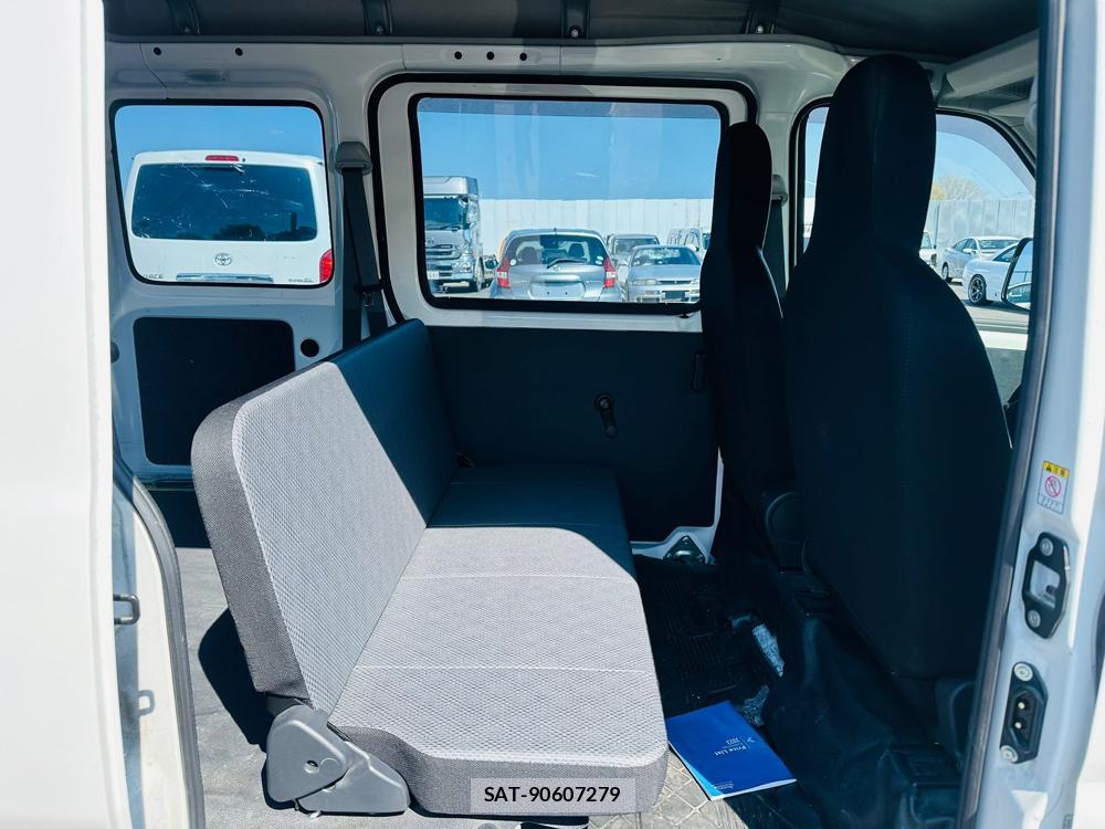 Daihatsu HIJET CARGO 2020 5048082-8