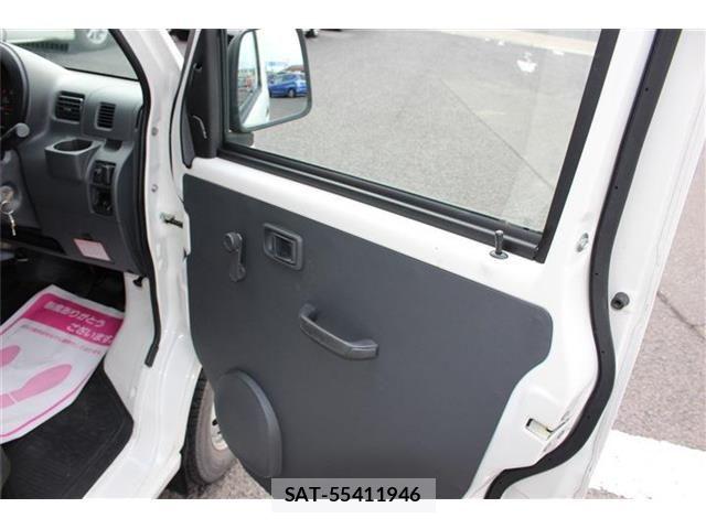 Daihatsu HIJET CARGO 2012-02 5869044-11