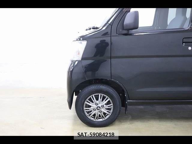Daihatsu HIJET CARGO 2017-03 5869072-13