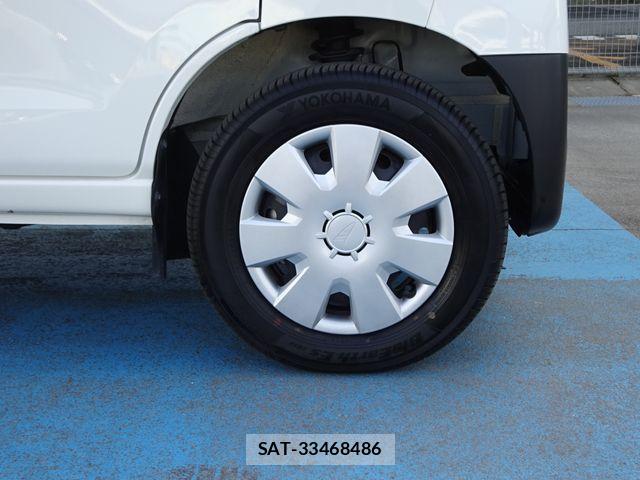 Daihatsu HIJET CARGO 2019-01 6000375-18