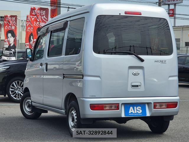 Daihatsu HIJET CARGO 2016-12 6000396-11