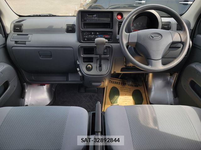Daihatsu HIJET CARGO 2016-12 6000396-19