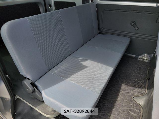 Daihatsu HIJET CARGO 2016-12 6000396-20