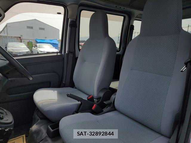 Daihatsu HIJET CARGO 2016-12 6000396-21