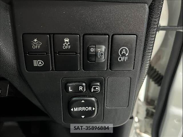 Daihatsu HIJET CARGO 2018-03 6215380-23