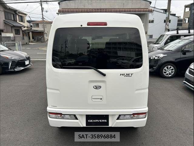 Daihatsu HIJET CARGO 2018-03 6215380-6