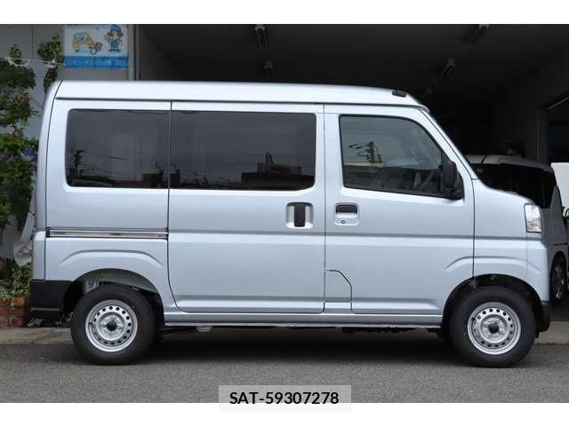 Daihatsu HIJET CARGO 2026-04 6215370-28