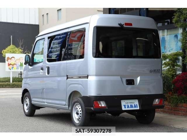 Daihatsu HIJET CARGO 2026-04 6215370-2