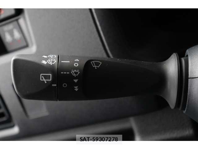 Daihatsu HIJET CARGO 2026-04 6215370-8