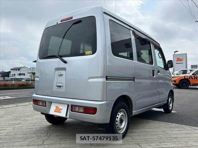 Daihatsu HIJET CARGO 2017-11 6244402-14