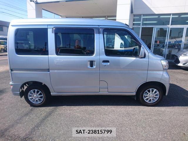 Daihatsu HIJET CARGO 2018-09 6244400-9