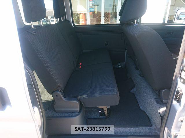 Daihatsu HIJET CARGO 2018-09 6244400-11