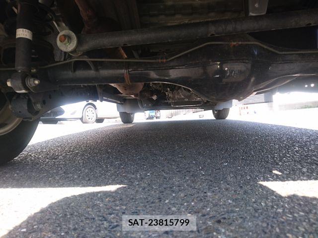 Daihatsu HIJET CARGO 2018-09 6244400-28