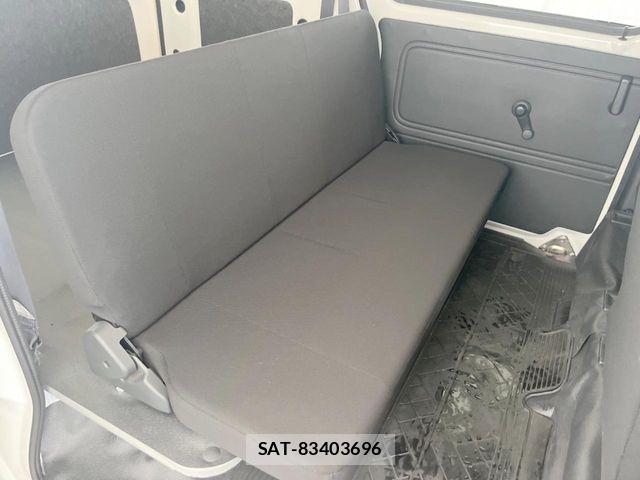 Daihatsu HIJET CARGO 2021-05 6276449-9