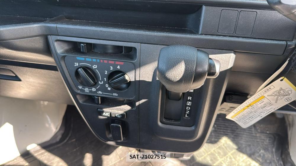 Daihatsu HIJET CARGO 2020 5952919-16