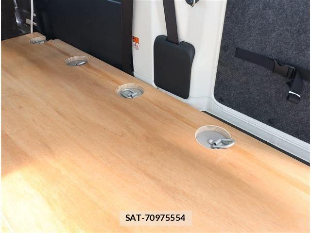 Daihatsu HIJET CARGO 2025-10 6612206-18