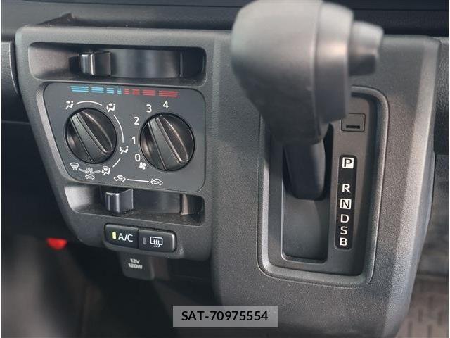 Daihatsu HIJET CARGO 2025-10 6612206-8