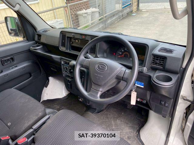 Daihatsu HIJET CARGO 2019-12 6671788-1
