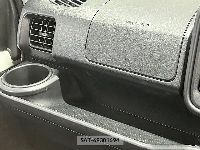 Daihatsu HIJET CARGO 2018-09 6676236-23