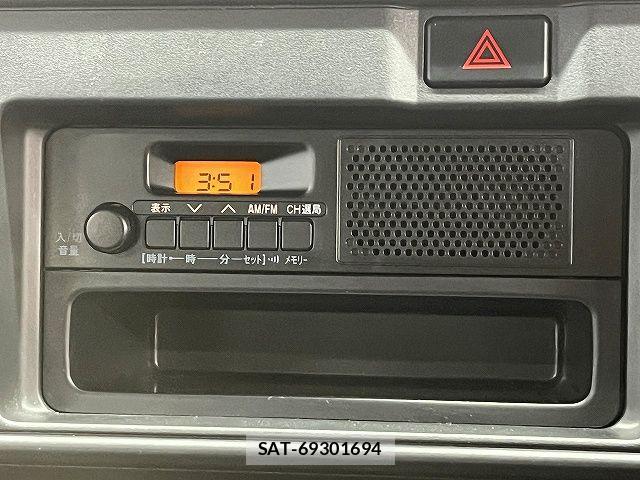 Daihatsu HIJET CARGO 2018-09 6676236-4