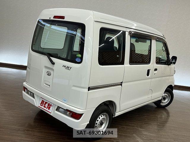 Daihatsu HIJET CARGO 2018-09 6676236-8