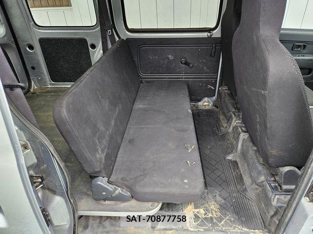 Daihatsu HIJET CARGO 2021-04 6676240-10
