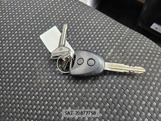 Daihatsu HIJET CARGO 2021-04 6676240-20