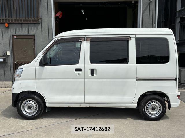 Daihatsu HIJET CARGO 2020-02 6691043-5