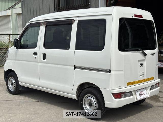 Daihatsu HIJET CARGO 2020-02 6691043-6