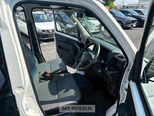 Daihatsu HIJET CARGO 2021-12 6691044-13