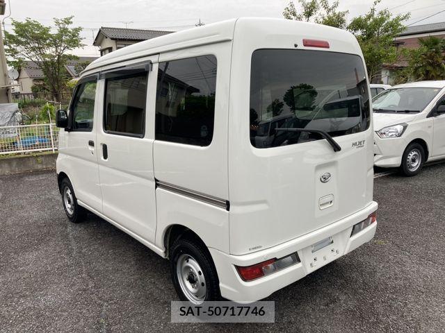 Daihatsu HIJET CARGO 2020-02 6691045-5
