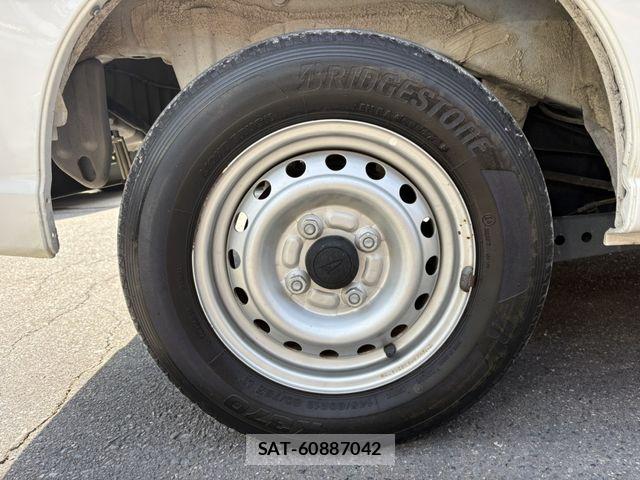 Daihatsu HIJET CARGO 2020-03 6691046-11