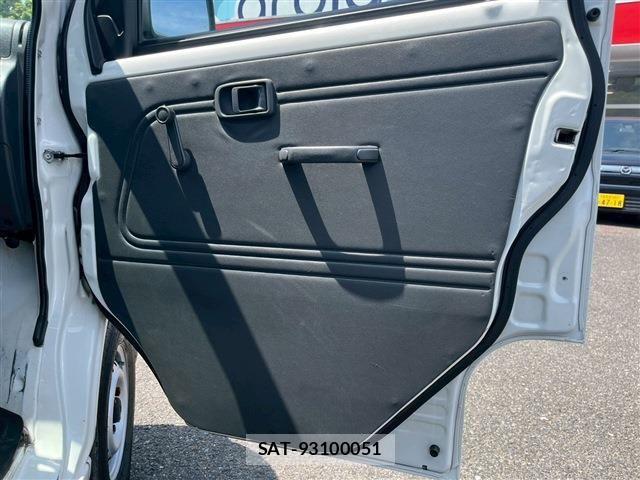 Daihatsu HIJET CARGO 2013-10 6716274-23