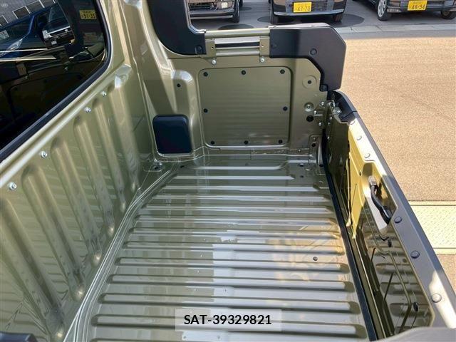 Daihatsu HIJET CARGO 2025-12 6716272-16
