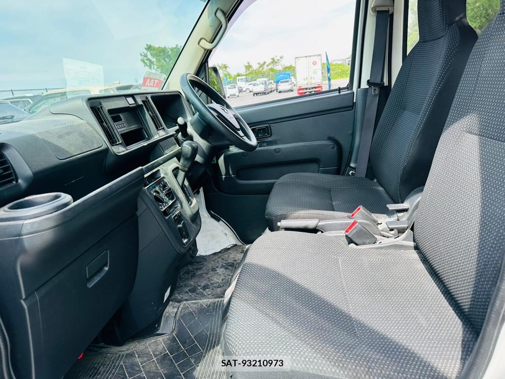 Daihatsu HIJET CARGO 2019 6714467-10