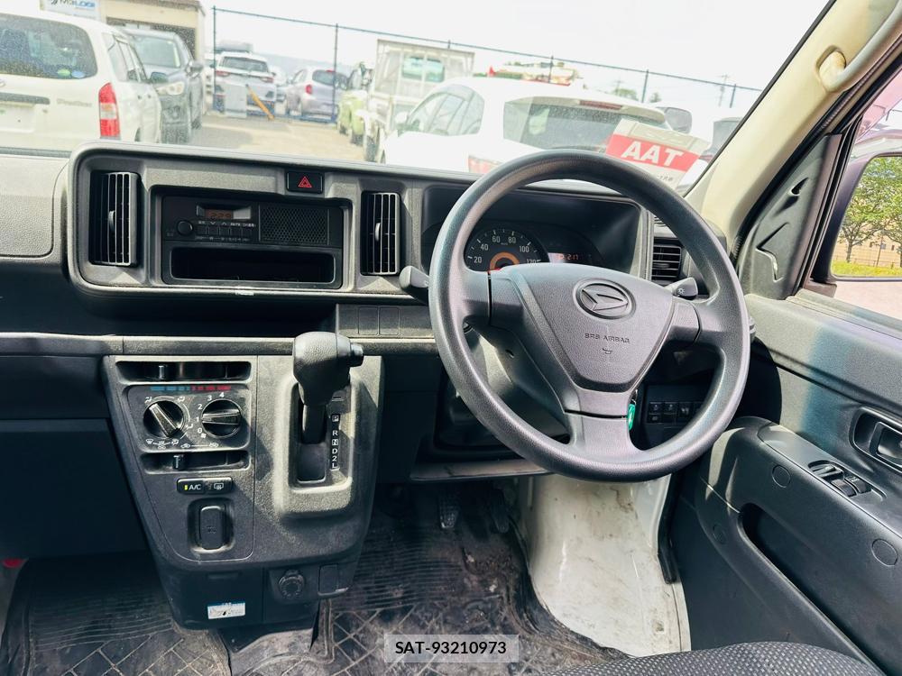 Daihatsu HIJET CARGO 2019 6714467-13