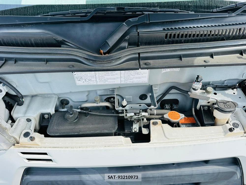 Daihatsu HIJET CARGO 2019 6714467-38