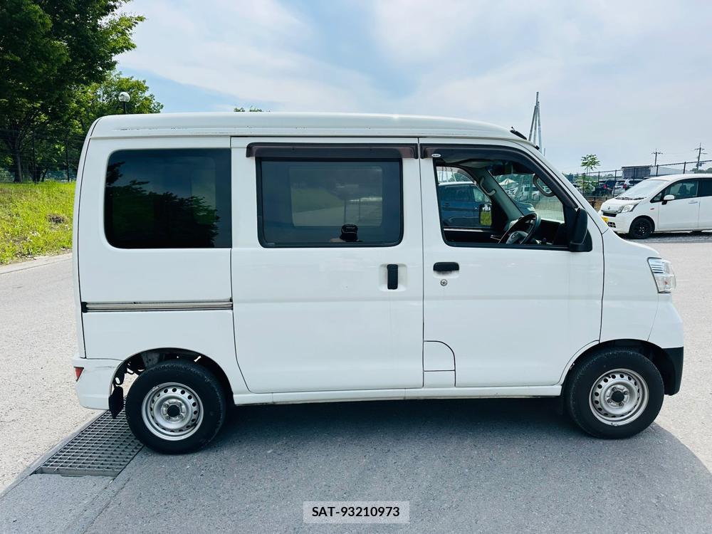 Daihatsu HIJET CARGO 2019 6714467-5