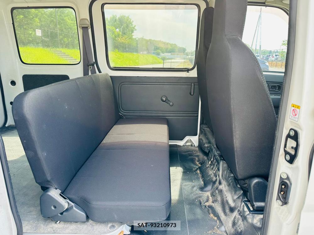 Daihatsu HIJET CARGO 2019 6714467-8