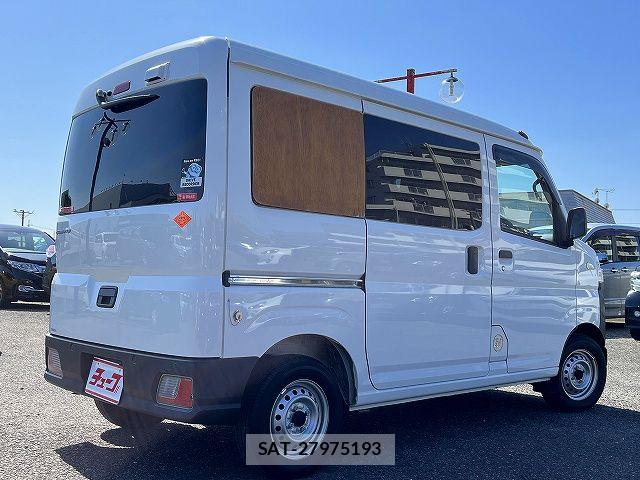 Daihatsu HIJET CARGO 2022-03 6815239-2