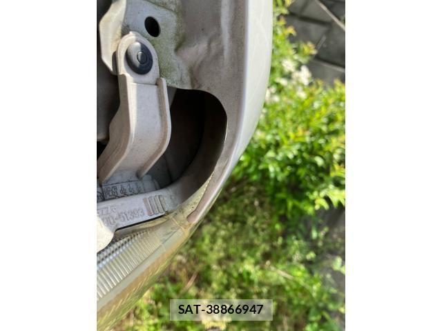 Daihatsu HIJET CARGO 2017-08 6906133-13